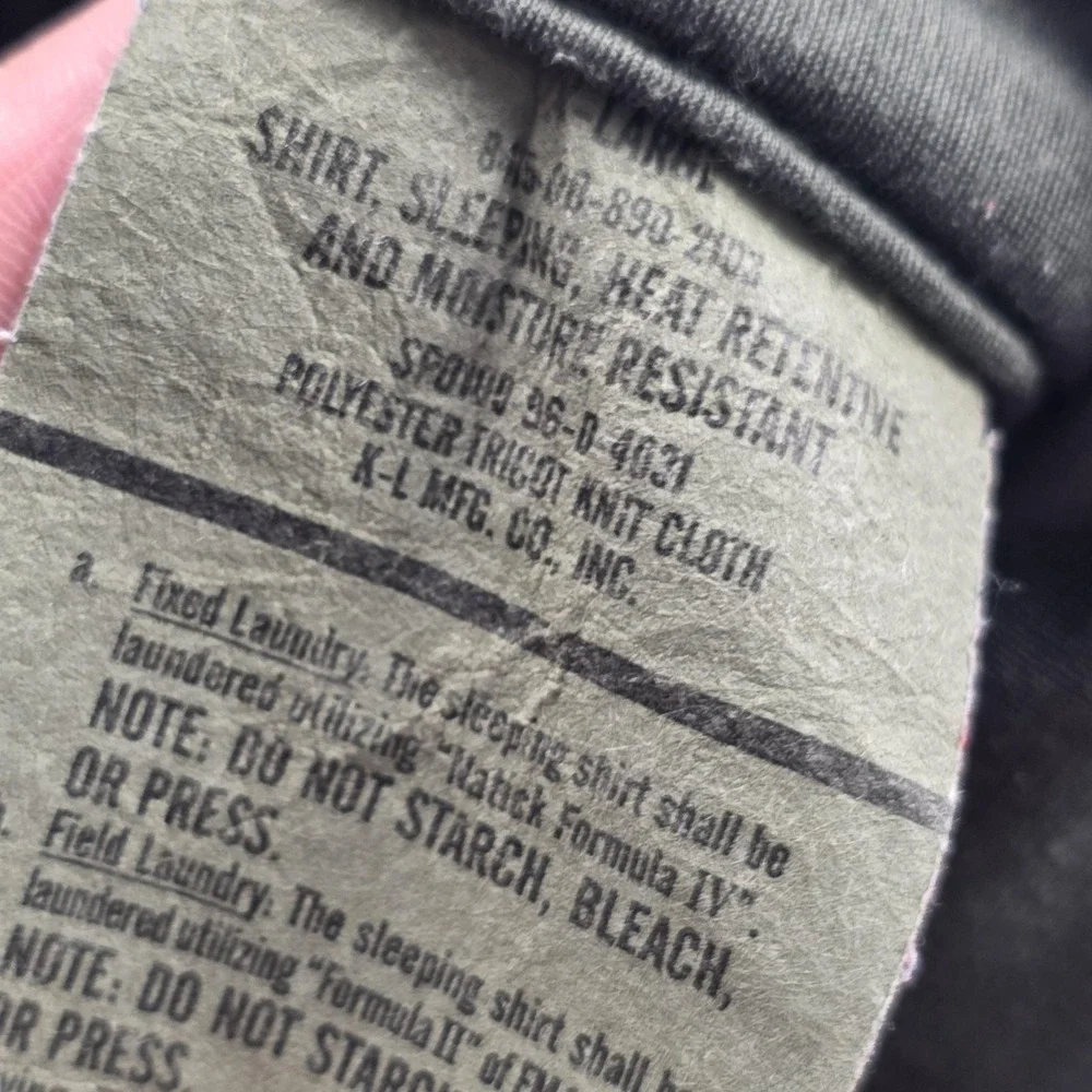 Vintage K-L Mfg Co Sleep Shirt Mens XL Green Mock Neck Zip Thermal Military